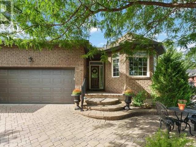House for sale in River, Ottawa