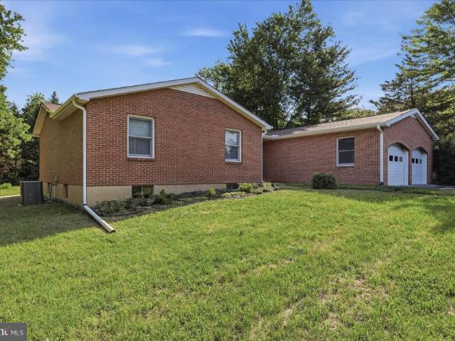 House for sale in Bunker Hill, West Virginia