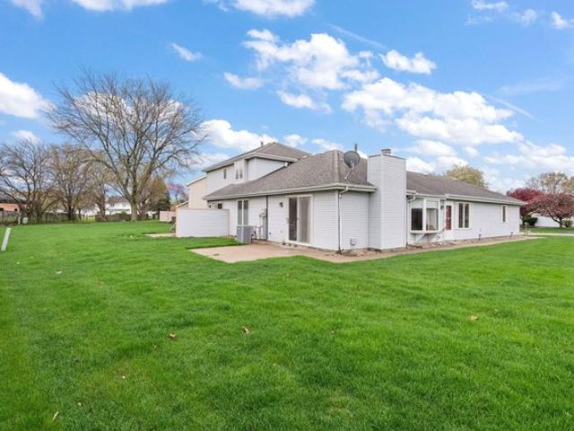House for sale in Schererville, Indiana