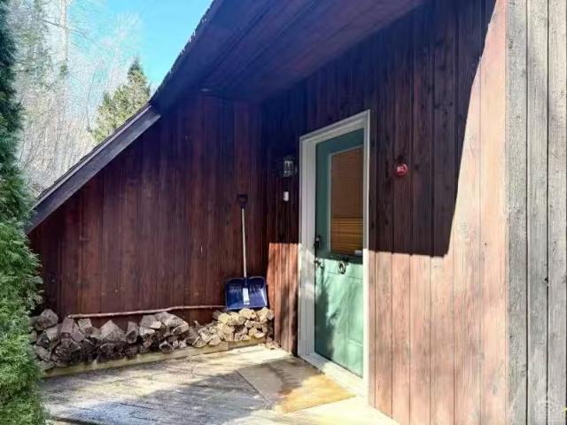 House for rent in Kingston