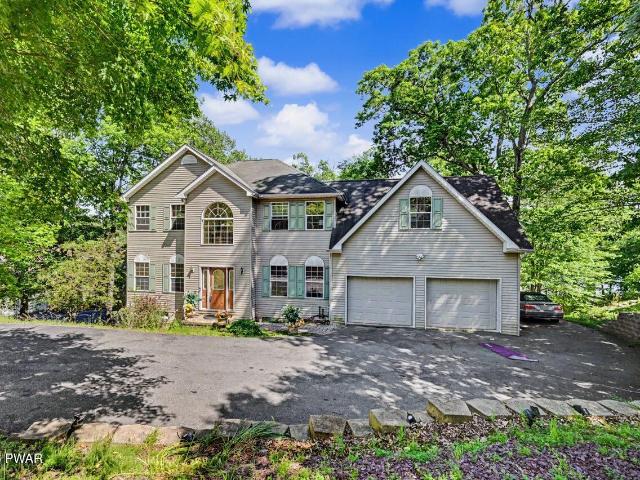 House for sale in Dingmans Ferry, Pennsylvania