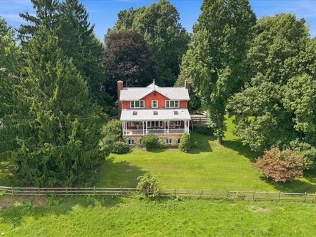 Farm for sale in Saxonburg, Butler County