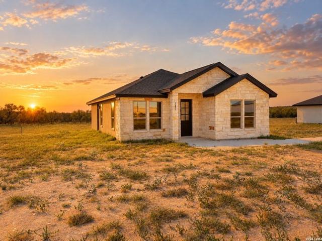 House for sale in La Vernia, Wilson County