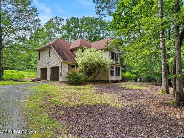 House for sale in Canadensis