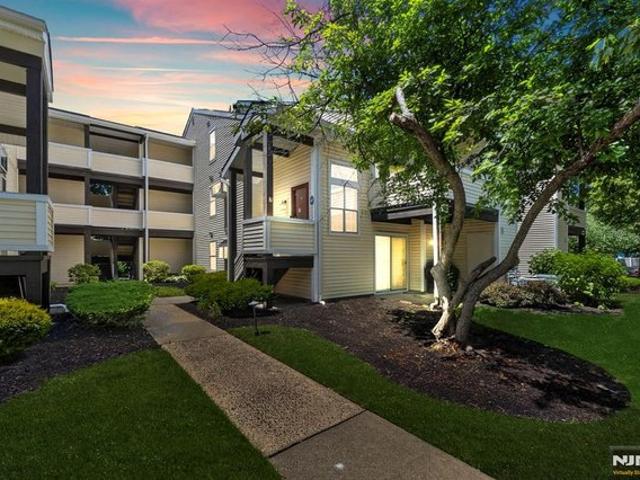 Condo for sale in Union, New Jersey
