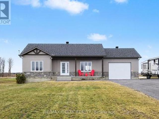 House for sale in Alfred And Plantagenet, Ontario