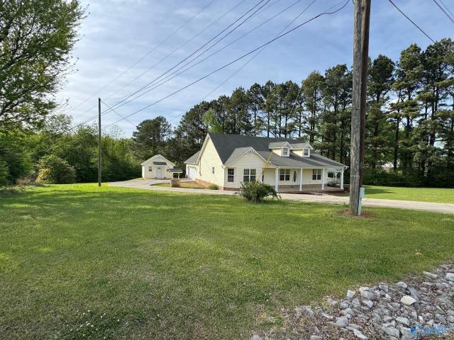 House for sale in Trinity, Alabama