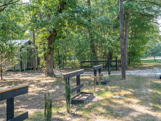 House for sale in Victory City, Hooks