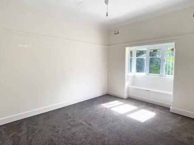 House for rent in Rose Bay