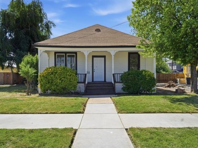 House for sale in Hanford, California