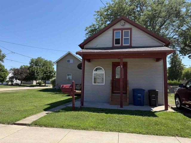House for sale in Oshkosh, Wisconsin