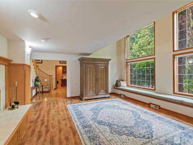 House for sale in Allyn House for sale in Allyn