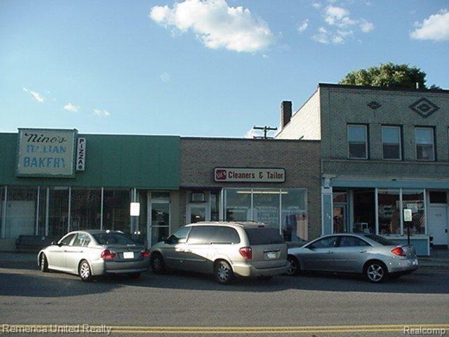 Commercial for sale in Walled Lake, Michigan