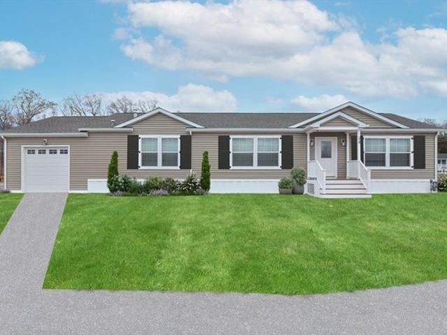House for sale in North Attleborough, Bristol County
