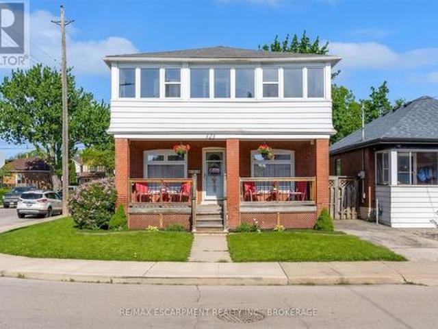 Property for sale in Ancaster, Ontario