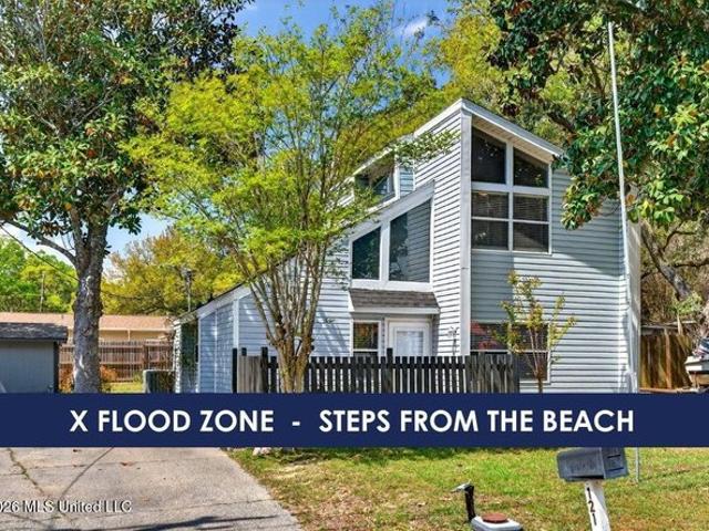 House for sale in Pass Christian, Mississippi