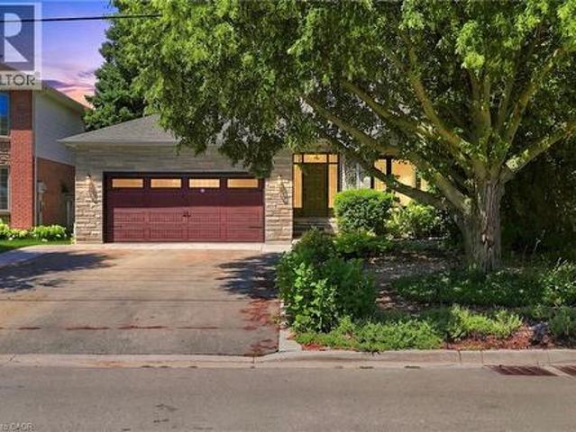 House for sale in Ancaster, Ontario