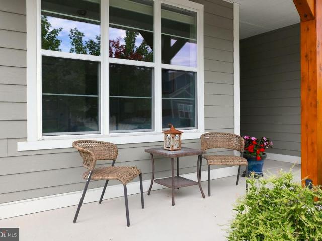 House for sale in Lake Frederick, Frederick County