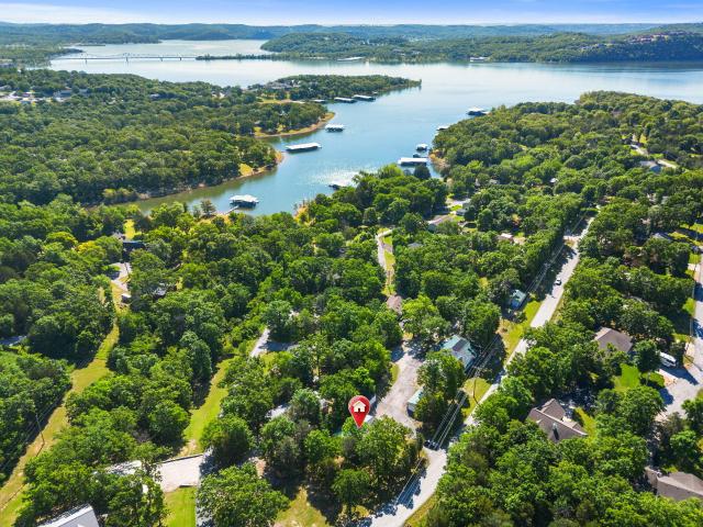 House for sale in Stone, Missouri