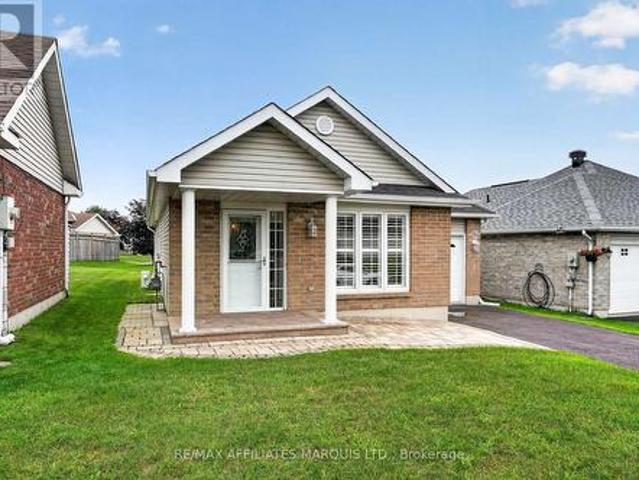 House for sale in Cornwall, Ontario