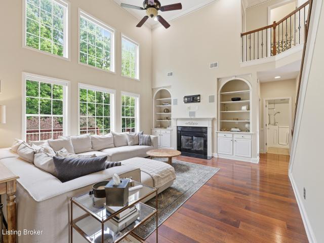 House for sale in Versailles, Kentucky