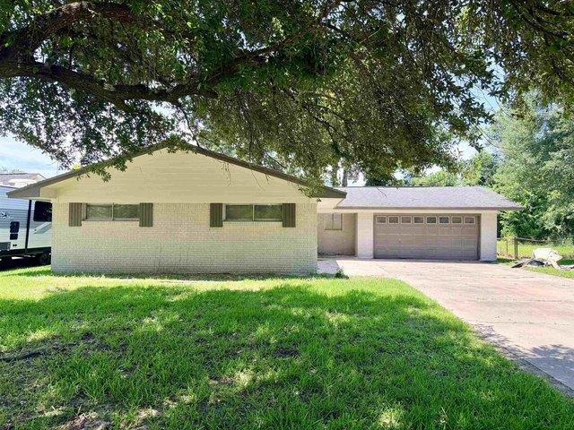 House for sale in Bridge City, Texas