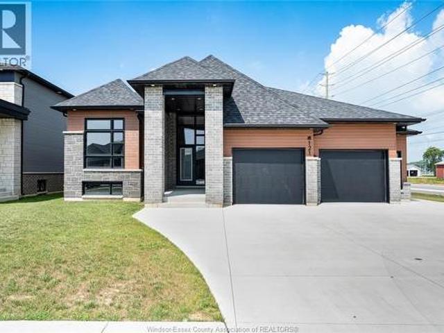 House for sale in Kingsville, Ontario