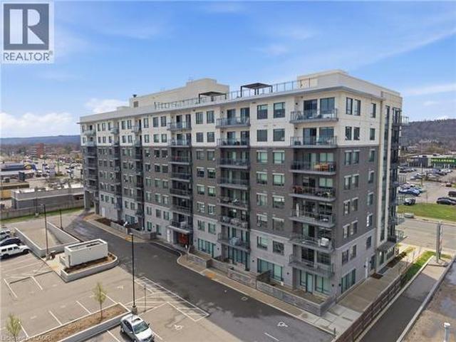 Condo for sale in Ancaster, Ontario