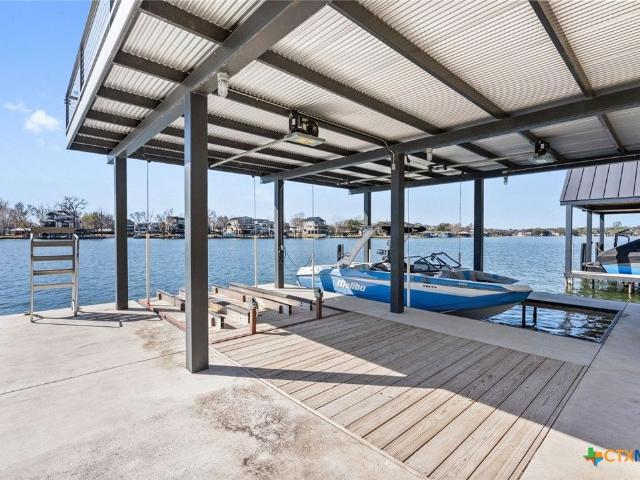 House for sale in Kingsland, Burnet County