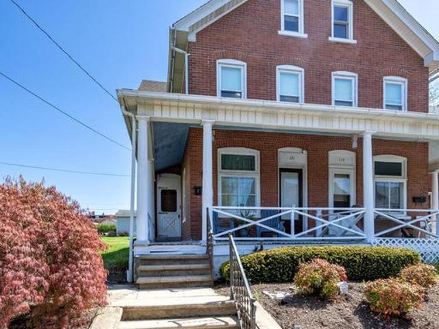 Townhouse for sale in East Greenville, Pennsylvania