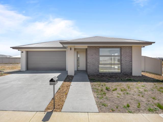 House for rent in Bonshaw, Victoria