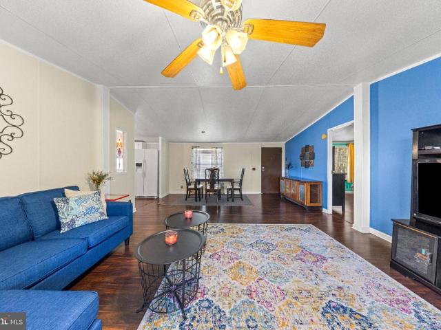 House for sale in Lothian, Maryland