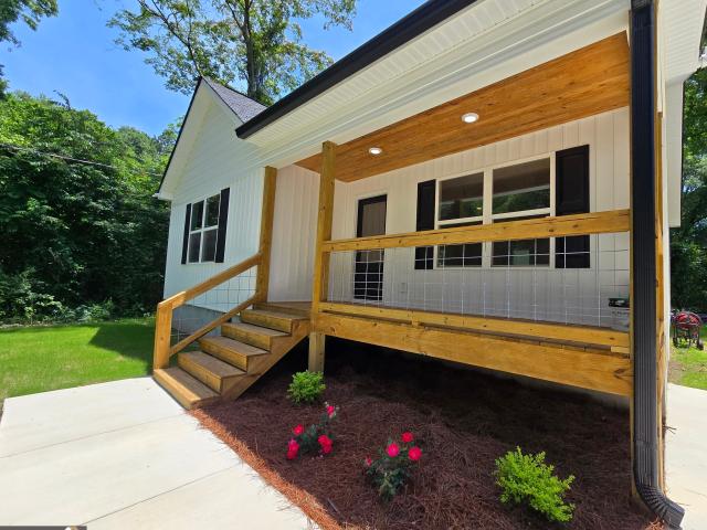 House for sale in Summerville, Georgia