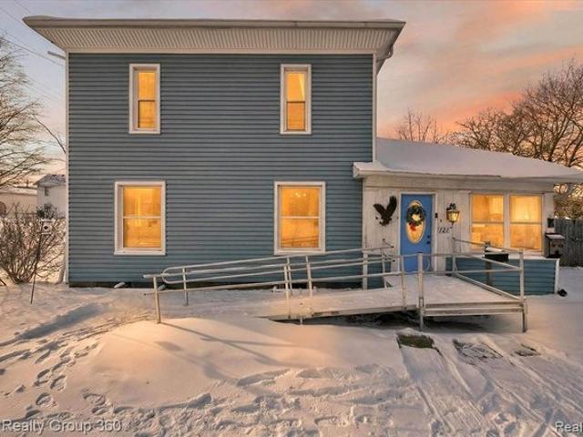 House for sale in Howell, Michigan