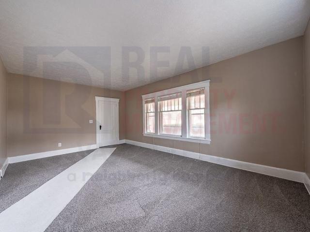 Apartment for rent in Bedford, Cuyahoga County