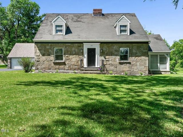 House for sale in Amsterdam, New York