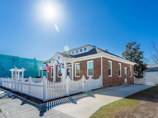 House for sale in Hertford, North Carolina