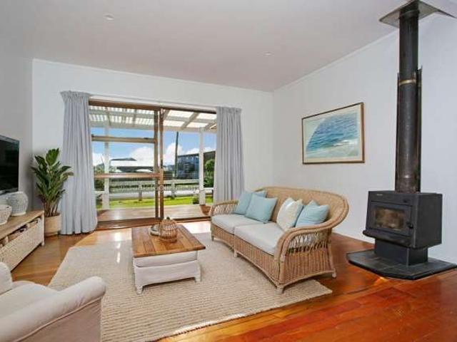 House for sale in Port Waikato, Waikato District