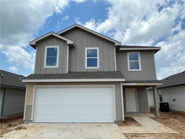 House for sale in Milam, Texas