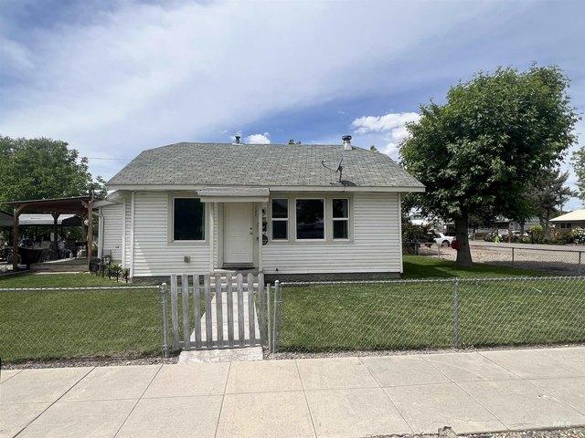 House for sale in Oregonia