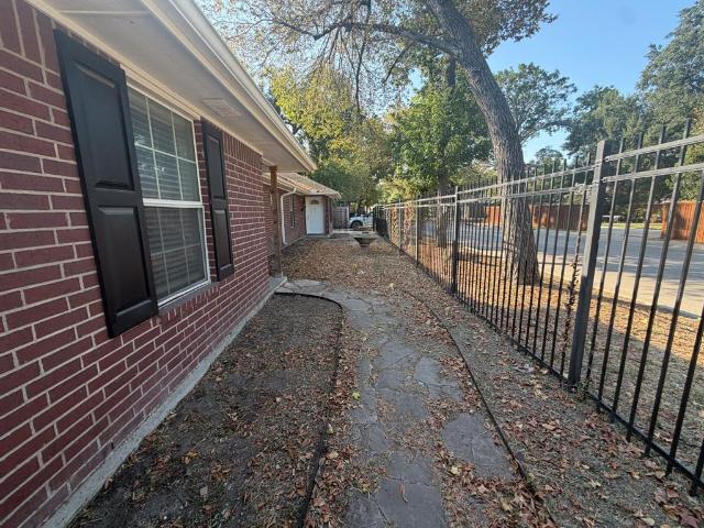 Property for rent in Corsicana, Navarro County