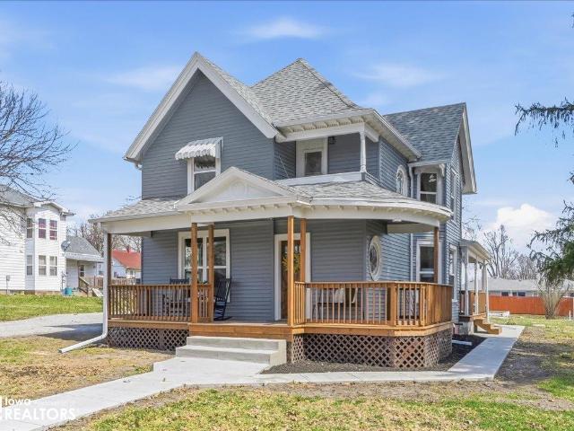 House for sale in Villisca, Iowa