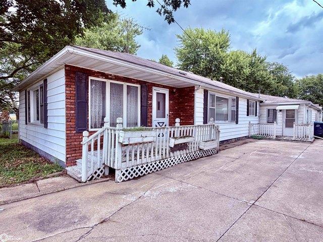 House for sale in Stronghurst, Illinois