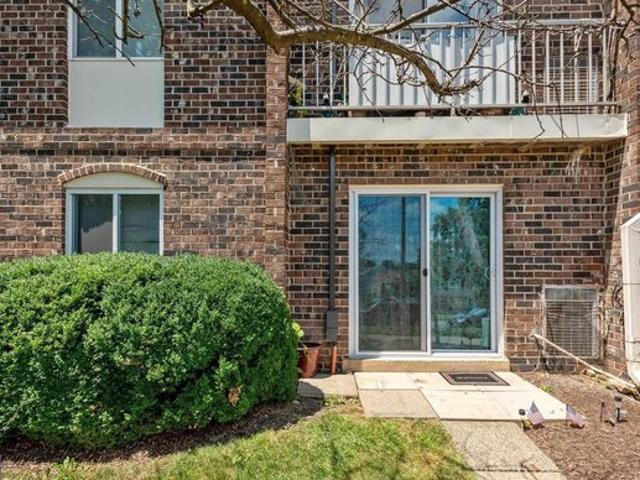 Condo for sale in Virginia