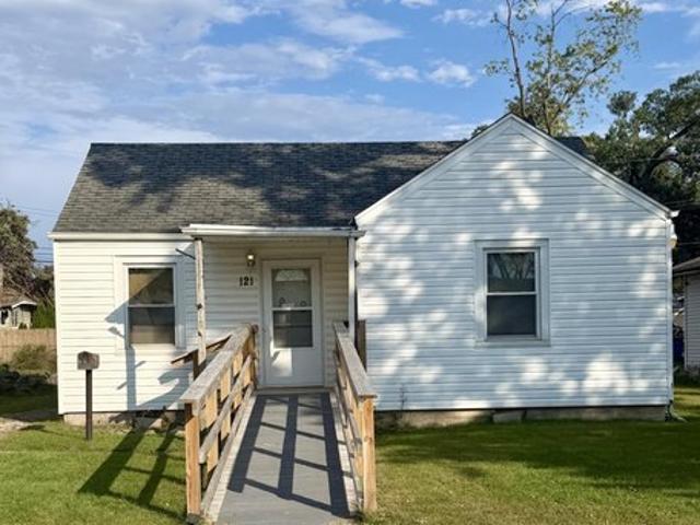 House for sale in Griffith, Lake County