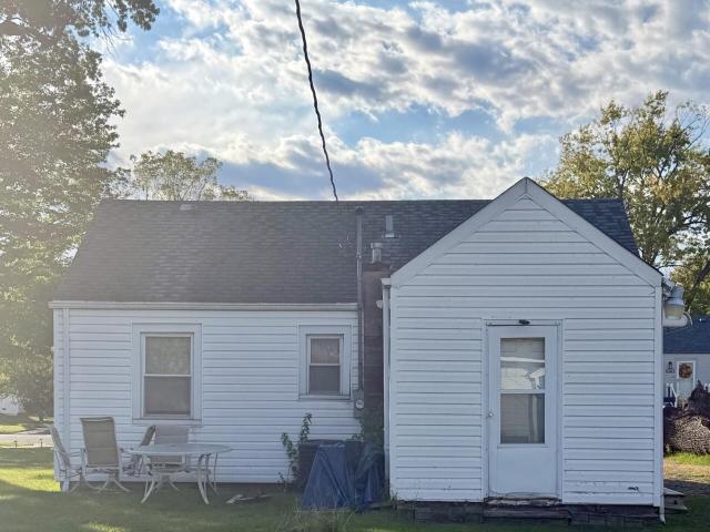 House for sale in Griffith, Lake County