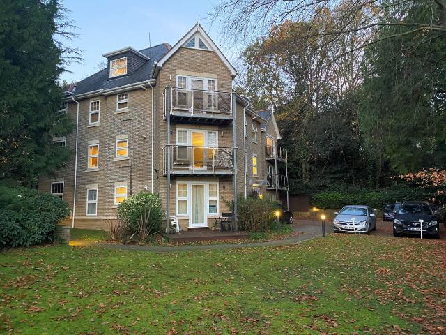 Apartment for rent in Upper Parkstone, Poole