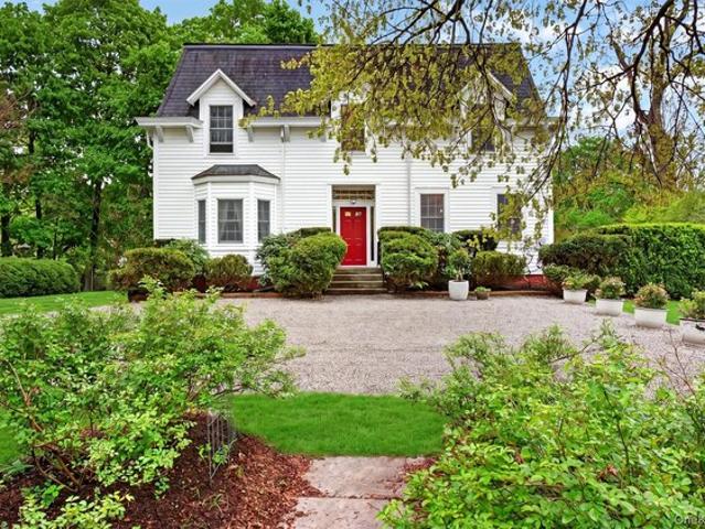 House for sale in Fishkill, New York