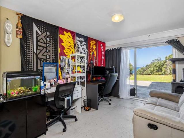 House for sale in Whangaparaoa