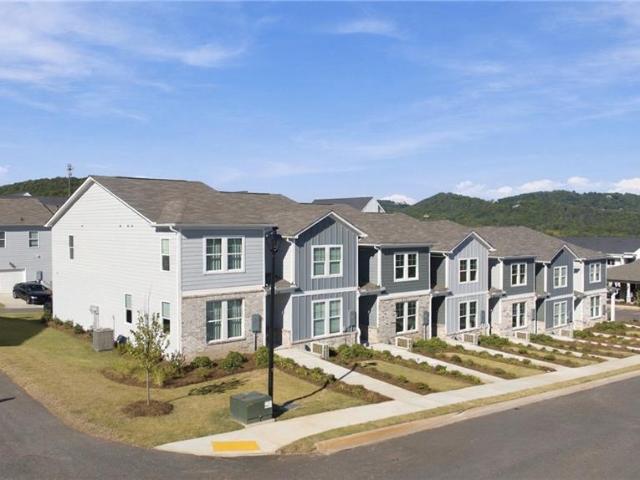 Townhouse for sale in Emerson, Bartow County